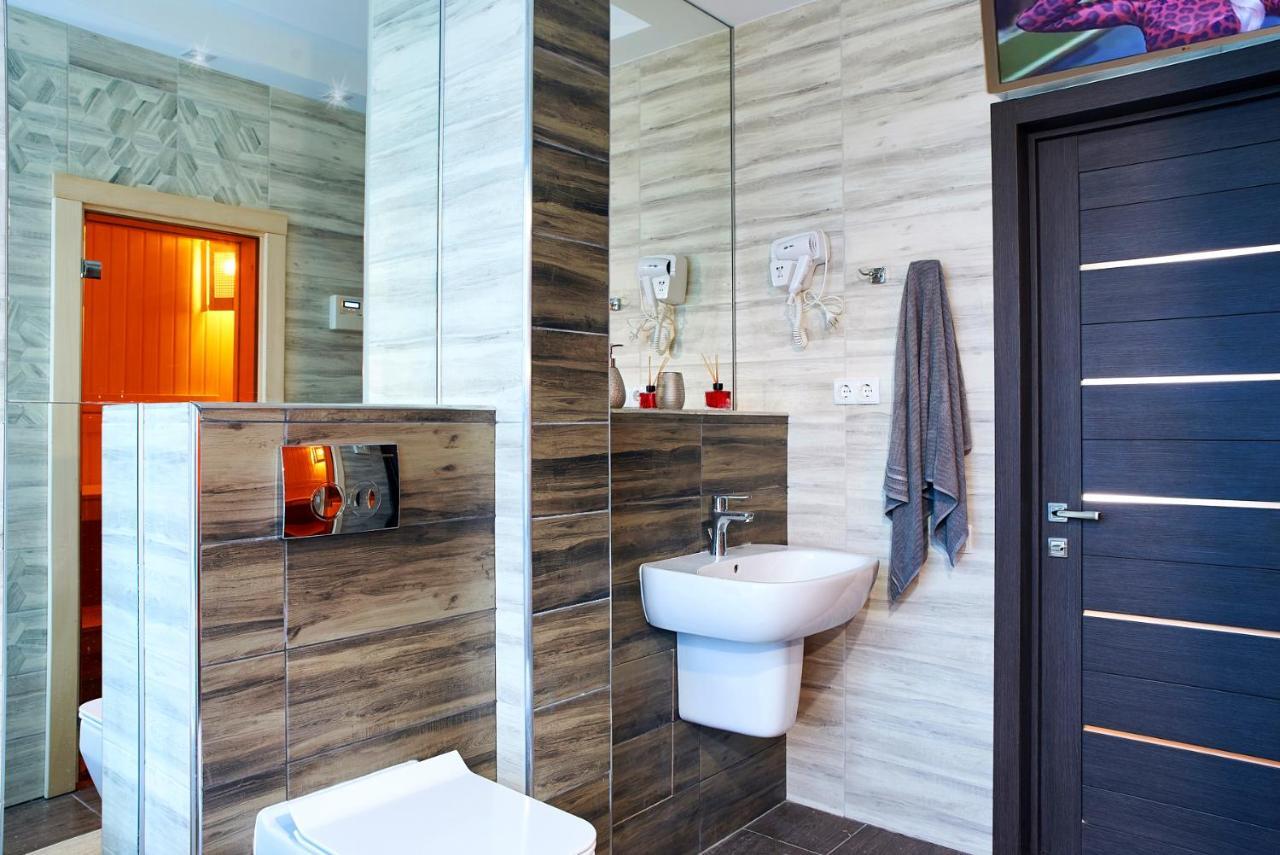 Sauna, Big Jacuzzi , Khreshchatyk Apartments Kiev Luaran gambar