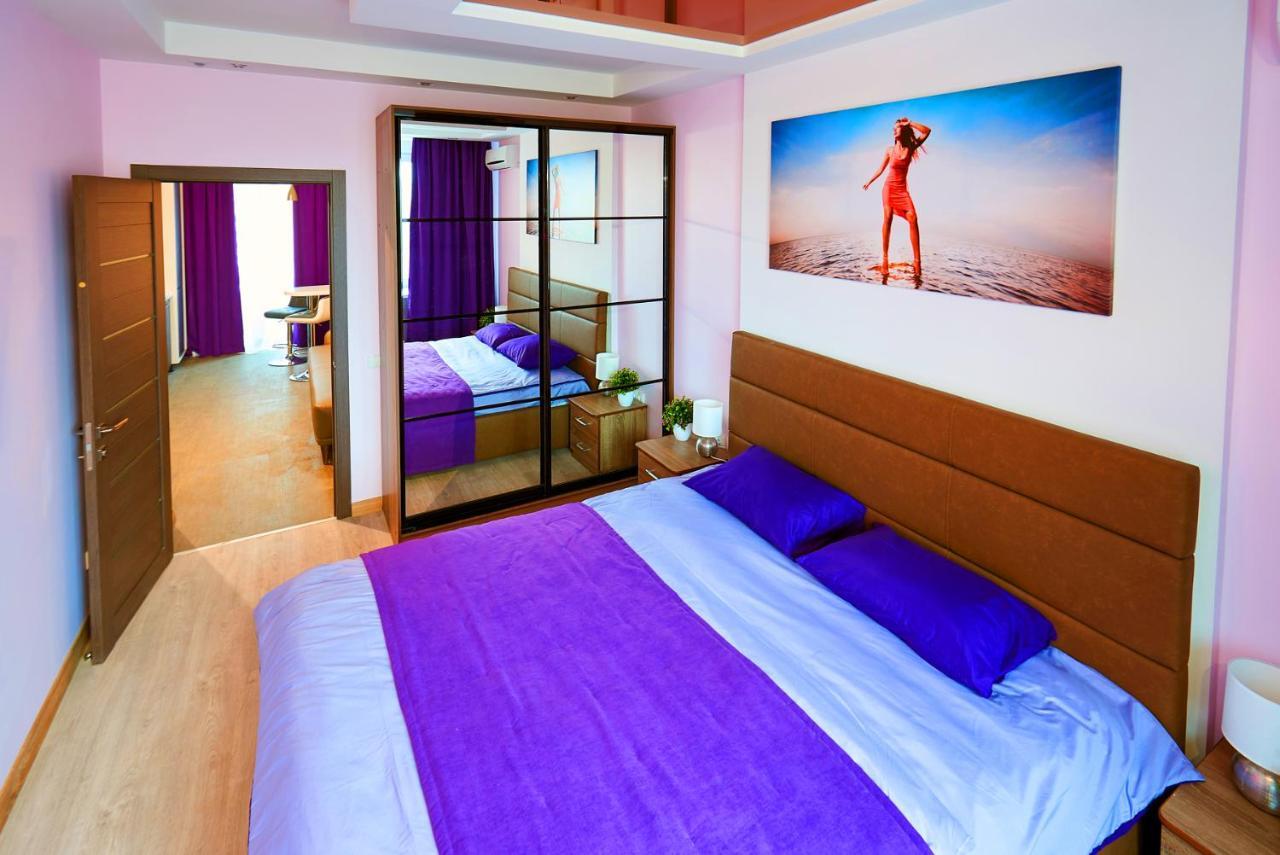 Sauna, Big Jacuzzi , Khreshchatyk Apartments Kiev Luaran gambar